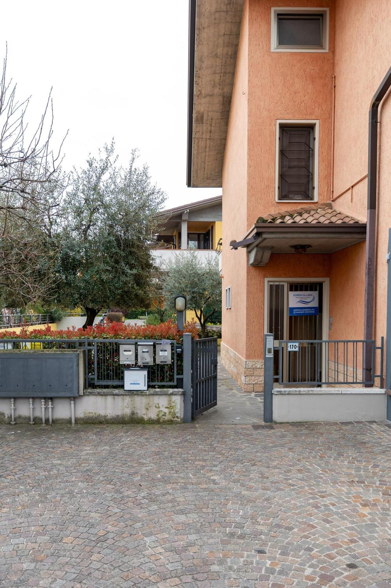 Sorridi Al Lago Sirmione Exterior photo