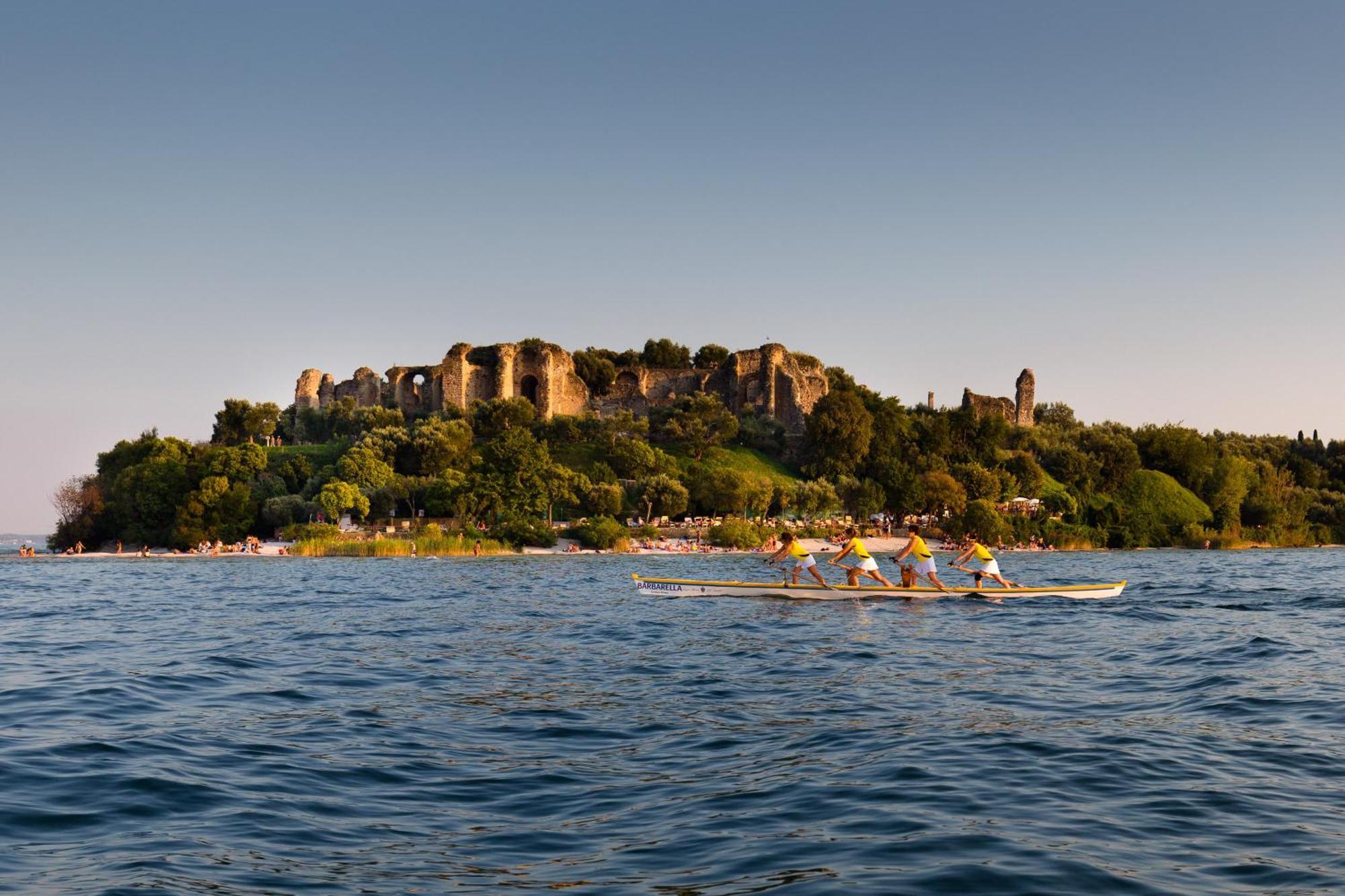 Sorridi Al Lago Sirmione Exterior photo