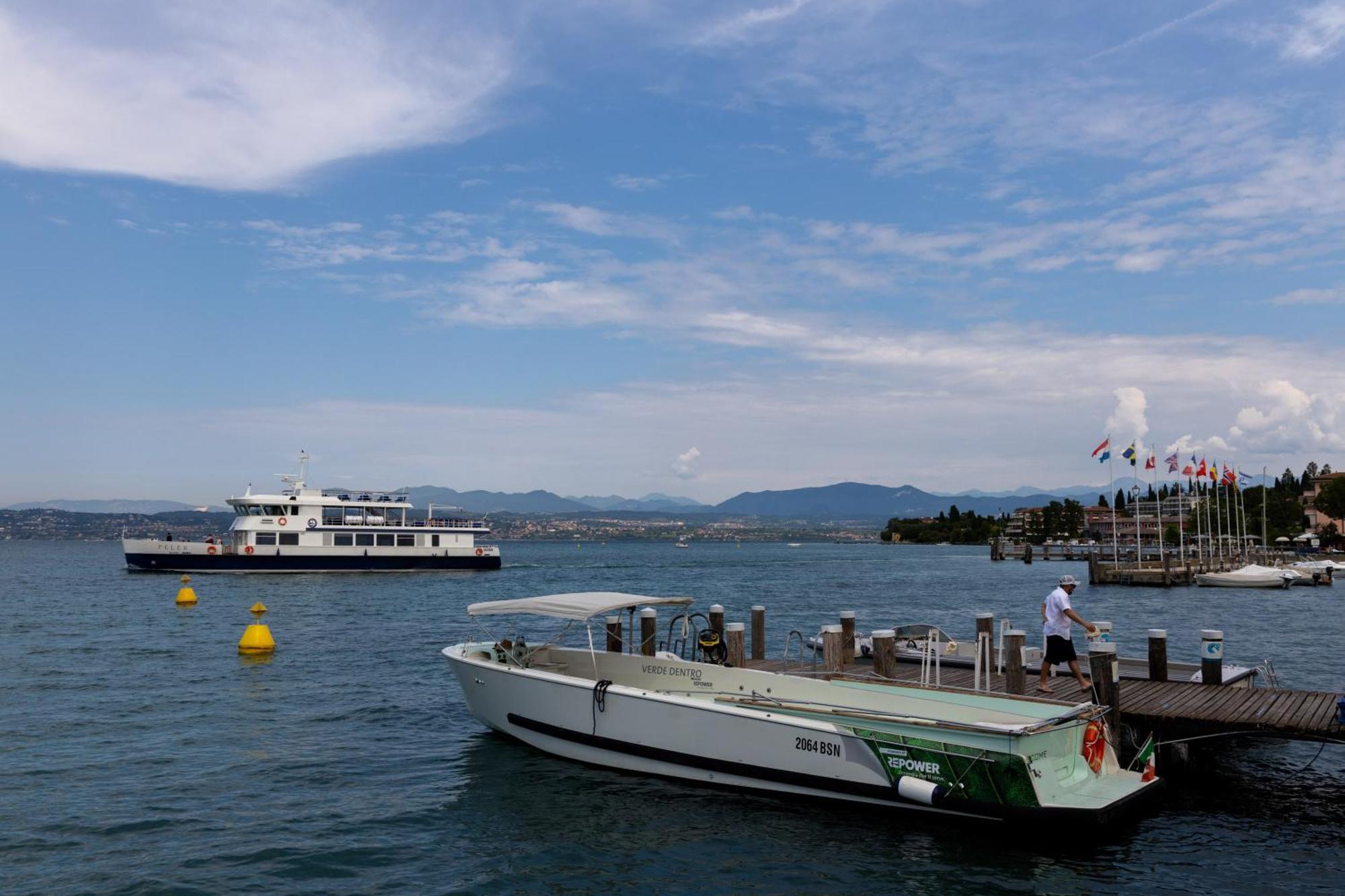 Sorridi Al Lago Sirmione Exterior photo
